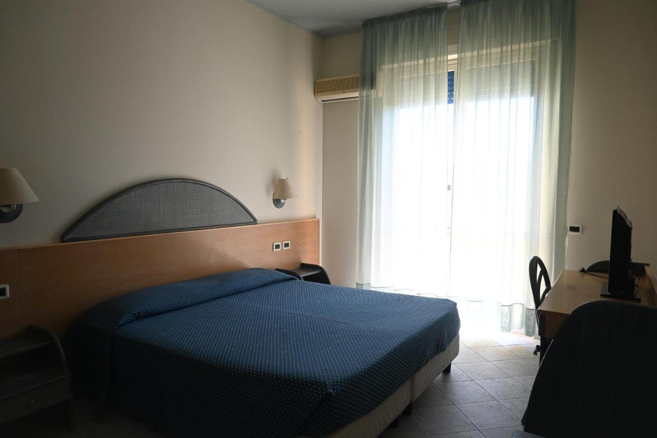 Hotel Baia Turchese Lampedusa Exterior photo